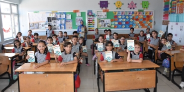 orduda-ilkokul-ogrencileri-kitap-yazdi