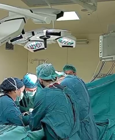 BEYİN ÖLÜMÜ GERÇEKLEŞEN KİŞİNİN ORGANLARI 3 KİŞİYE UMUT OLDU