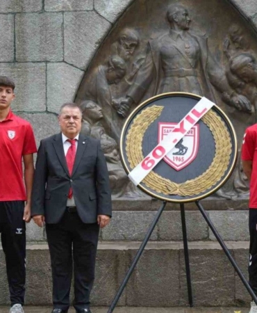 samsunspor-60-yasini-kutluyor