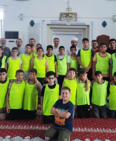 sekiz-yildir-devam-eden-proje-cocuklari-mutlu-ediyor