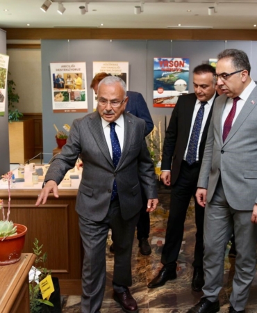 TARIM ORDU'DA MASAYA YATIRILDI ORDU BÜYÜKŞEHİR BELEDİYE BAŞKANI DR. MEHMET HİLMİ GÜLER, YAPILAN ÇALIŞMALARI ANLATTI