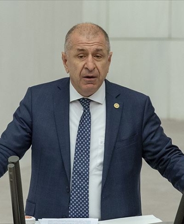 thumbs-b-c-16ac7263690ee211200c807f2373eee9