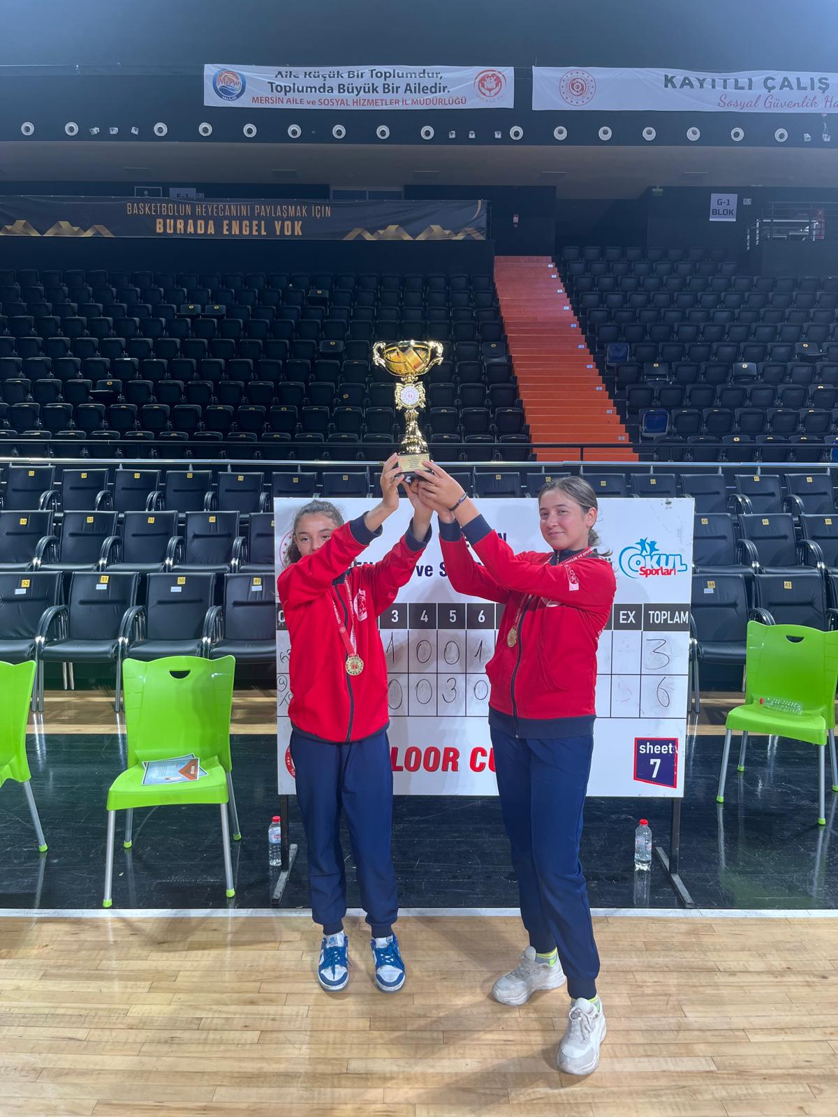 Tokat Küçükler Kız Floor Curling takımı Türkiye şampiyonu oldu
