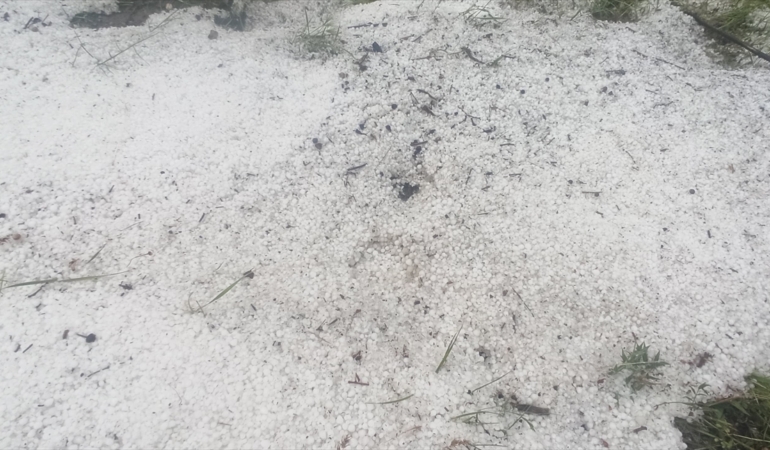 Tokat’ta dolu etkili oldu