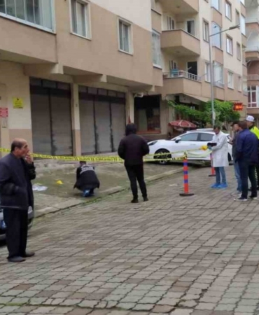 torununu-balkondan-ugurlayacakti-duserek-hayatini-kaybetti