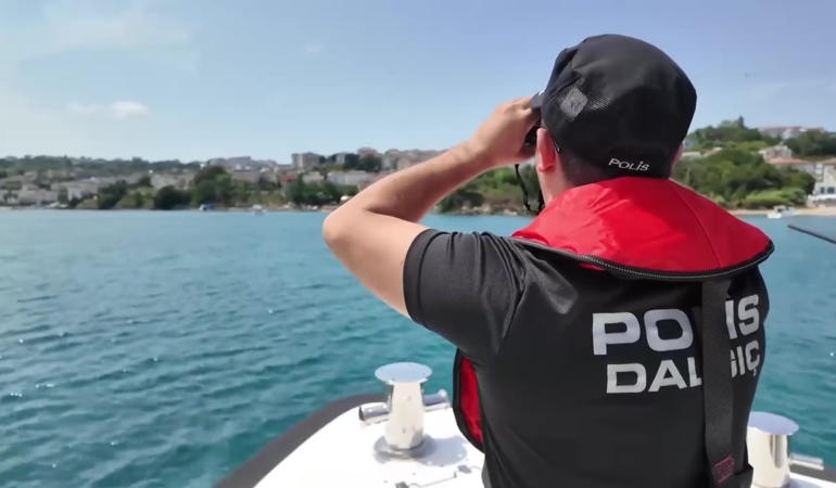 vlcsnap-2025-06-04-13h15m12s122