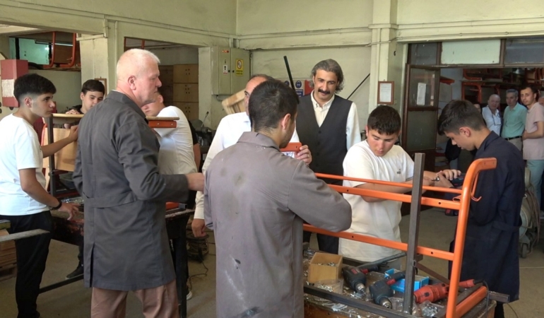 Sinop’ta meslek lisesi öğrencilerinden üretime büyük katkı