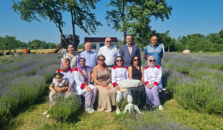 Sinop’ta lavanta bahçesinde lezzet dolu buluşma!