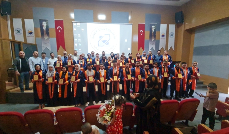 Sinop Üniversitesi İlahiyat Fakültesi 7. mezunlarını verdi