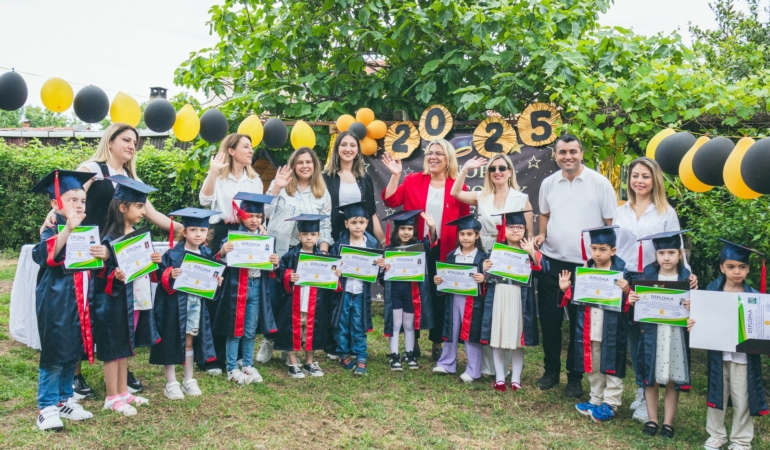 Sinop Doğa Çocuk Kolejinde yılsonu şenliği