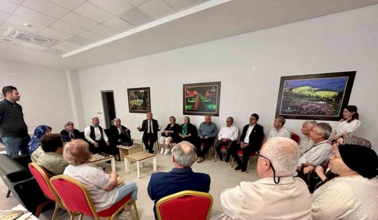 Yaşlılar için gündüz bakımevi açıldı