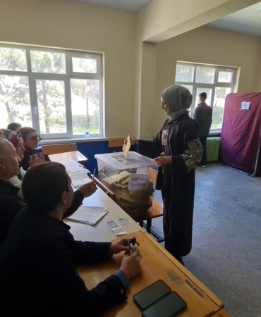 Sinop'ta oy verme işlemi sona erdi