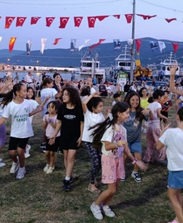 1752739493-9740eee322ce1b4f44e2