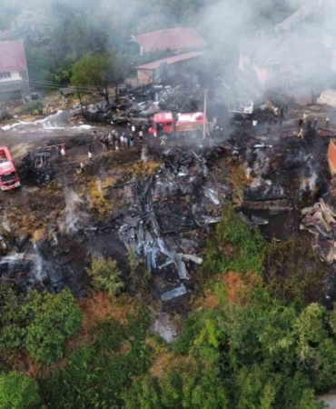 2-koy-evi-ve-10-samanlik-yandi