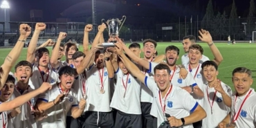 Sinoplu teknik adam takımıyla başarı elde etti