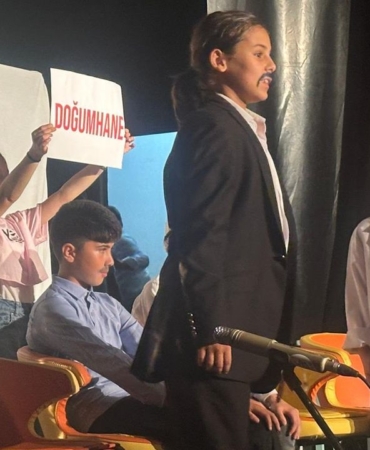 “Ah Şu Çocuklar” izleyiciyle buluştu