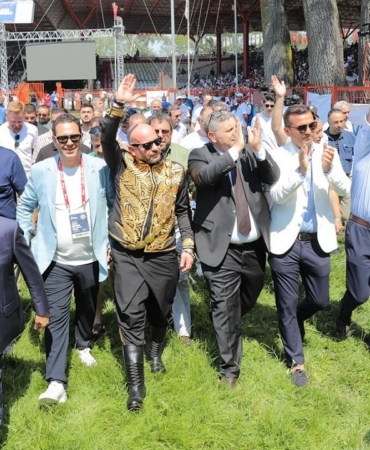 Sinoplu iş insanı rekor bedelle Kırkpınar ağası oldu