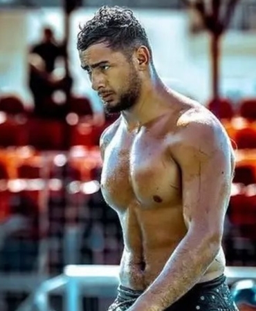 Sinoplu pehlivan Kırkpınar'da yarı finalde