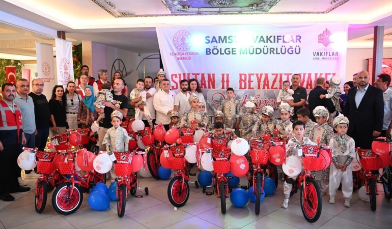 Sinop’ta 25 çocuk için coşkulu sünnet şöleni