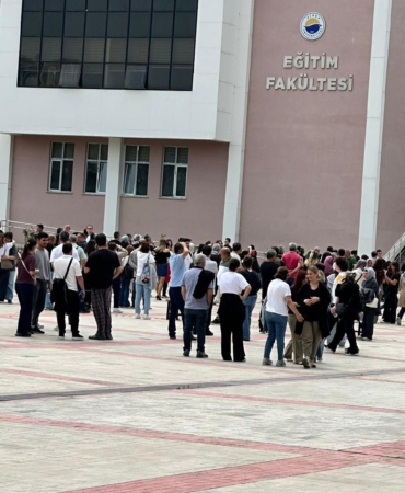 ÖĞRENCİLER KADAR HEYECANLIYDILAR!