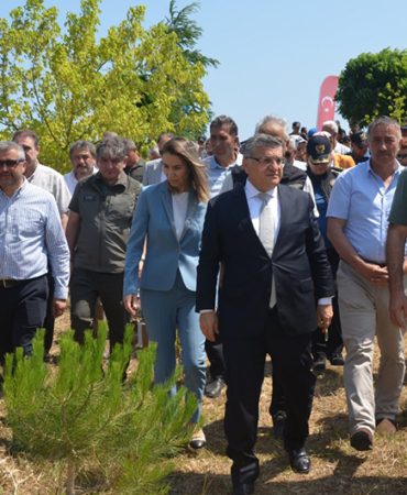 SİNOP’TA ŞEHİT ÖMER CAN AÇIKGÖZ’ÜN ADI HATIRA ORMANINDA YAŞATILIYOR
