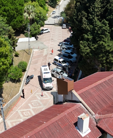 SİNOP’TA BOĞULMAK ÜZERE OLAN ÇOCUK KURTARILDI