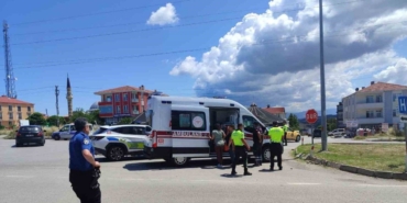 direksiyon-hakimiyetini-kaybetti-yere-dustu