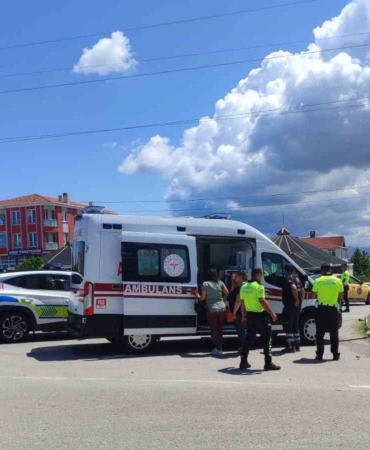 direksiyon-hakimiyetini-kaybetti-yere-dustu