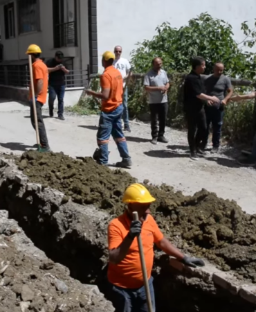 İlçede hastane yolu geçici olarak trafiğe kapatıldı