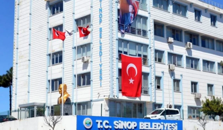 Belediyeden sokak hayvanlarıyla ilgili asılsız iddialara yanıt