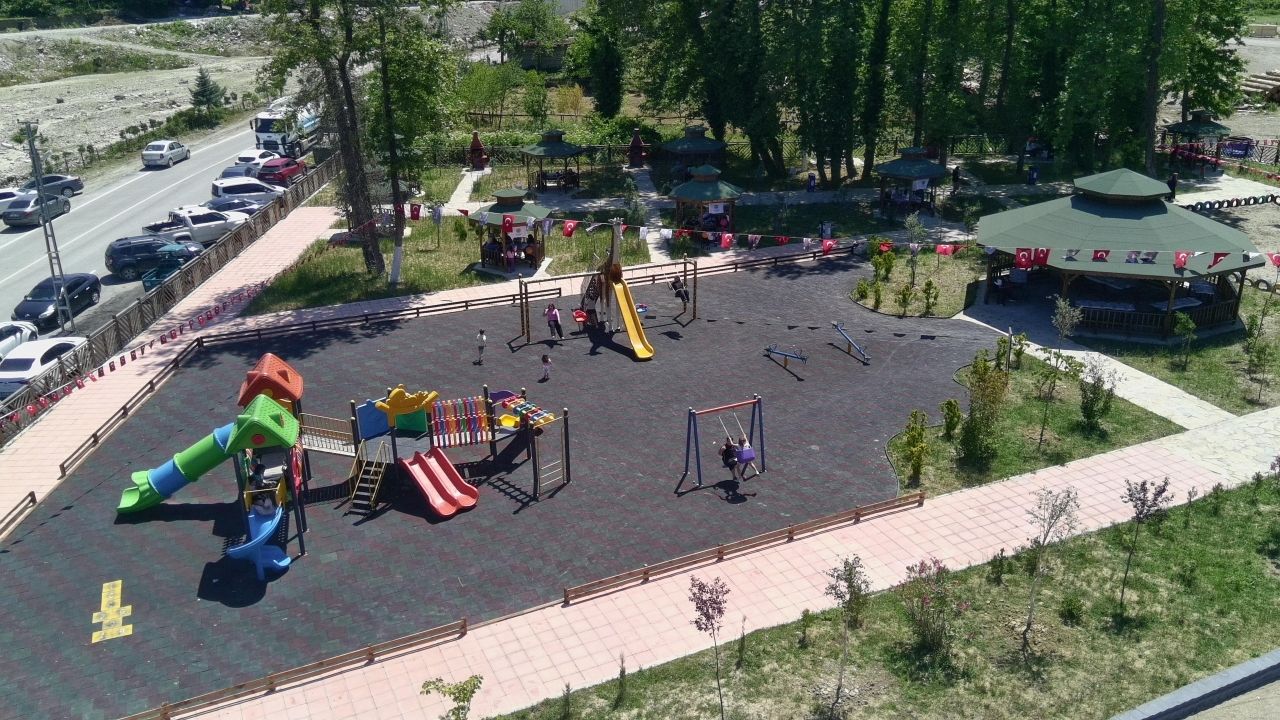 ilceye-kazandirilan-orman-parkinin-acilisi-yapildi