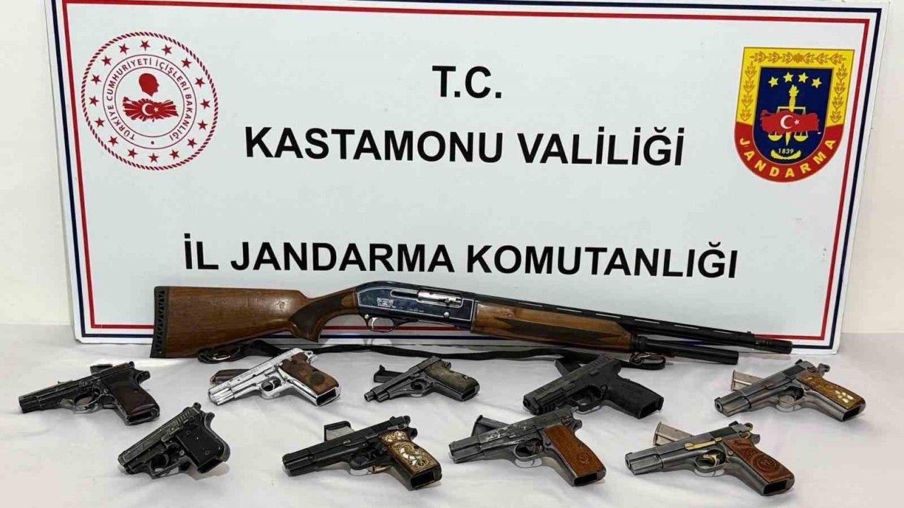 kastamonuda-10-adet-ruhsatsiz-silah-ele-gecirildi