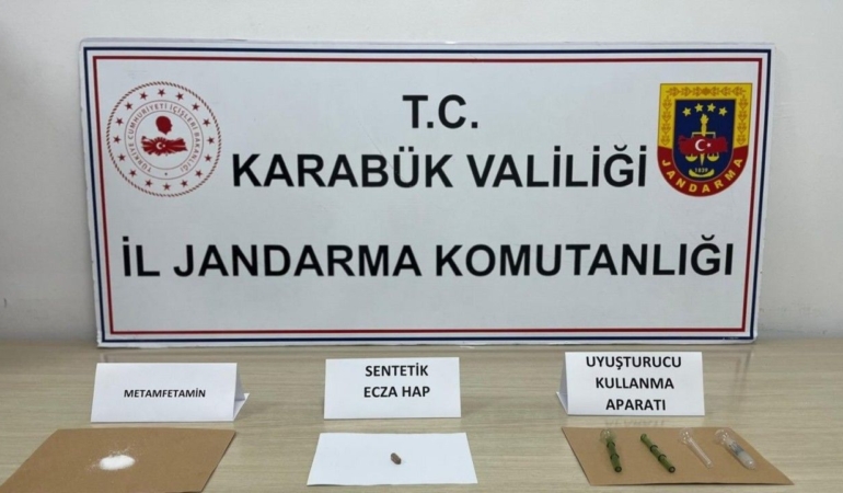 Narkotik operasyonunda 3 kişi yakalandı