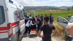 otomobil-ile-hafif-ticari-arac-carpisti