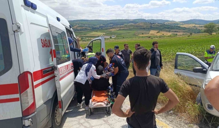 otomobil-ile-hafif-ticari-arac-carpisti