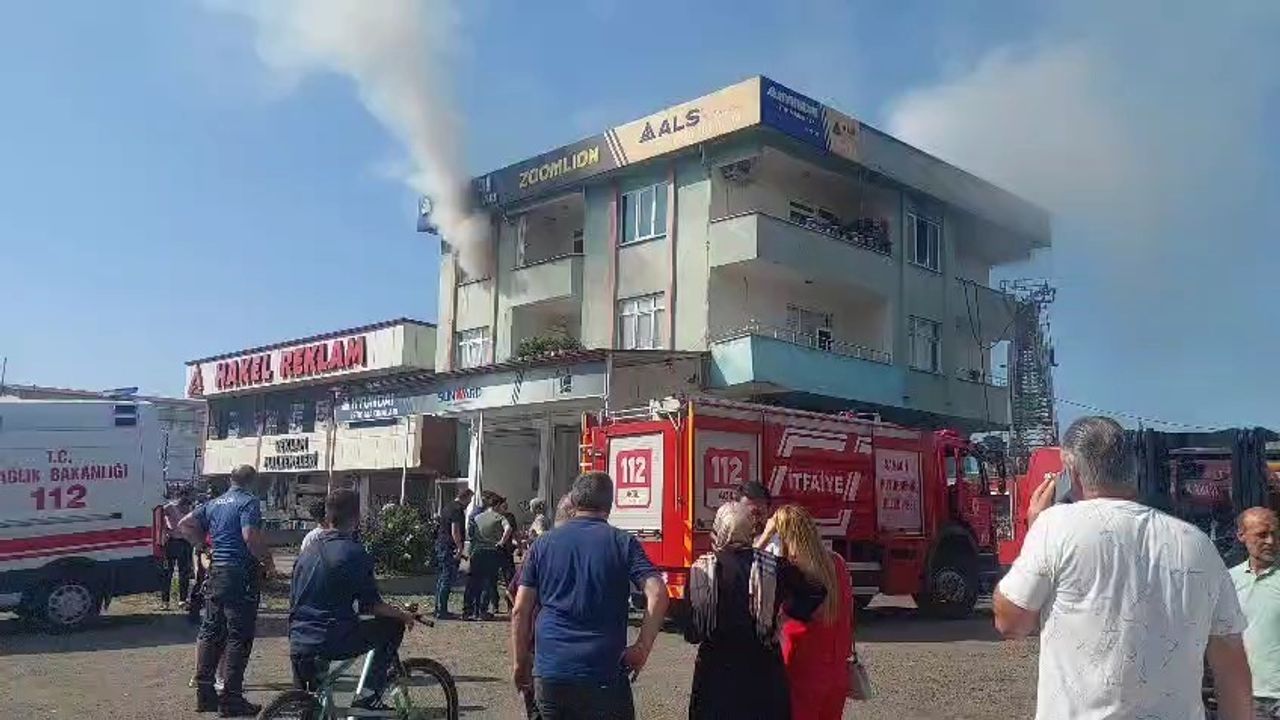 samsunda-cikan-yanginda-bir-sahis-agir-yaralandi
