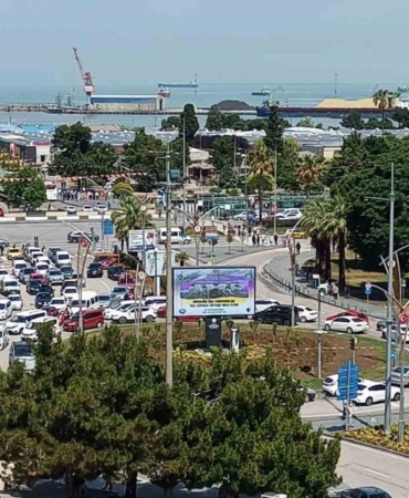 samsunda-trafige-kayitli-arac-sayisi-515-bini-asti