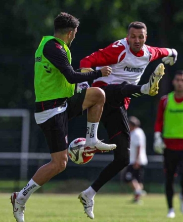 samsunspor-yeni-sezon-hazirliklari-icin-hollandada