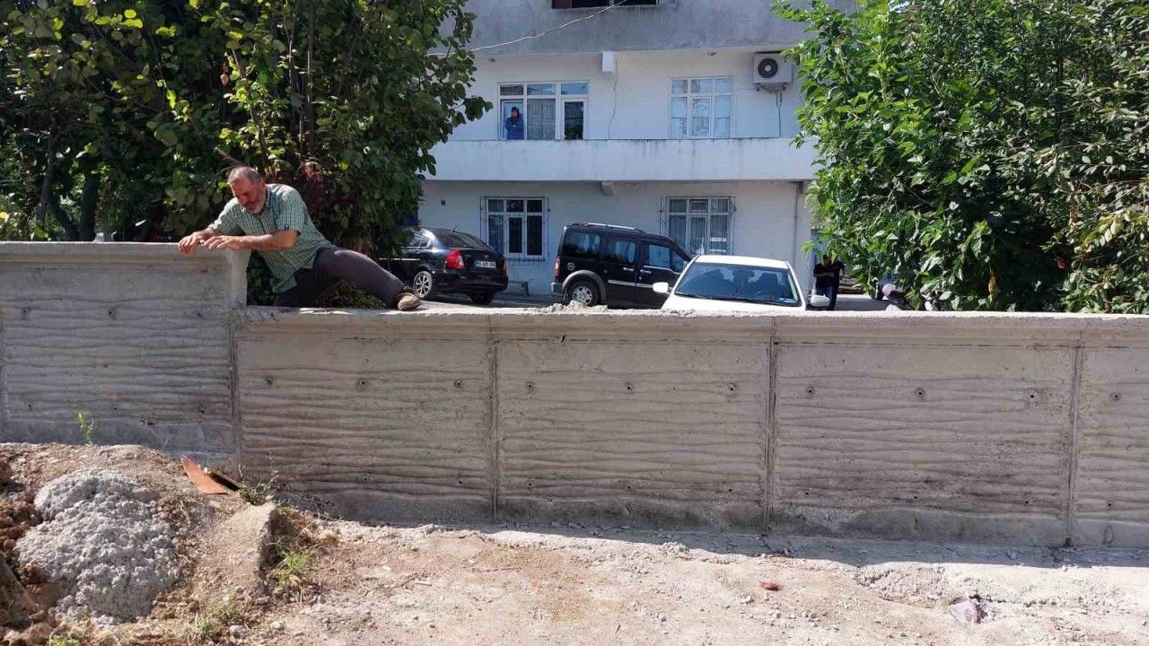 tapulu-arsam-diyerek-yolu-kapatti