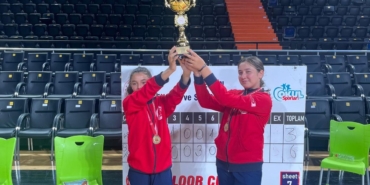 Tokat kız curling takımı Türkiye şampiyonu