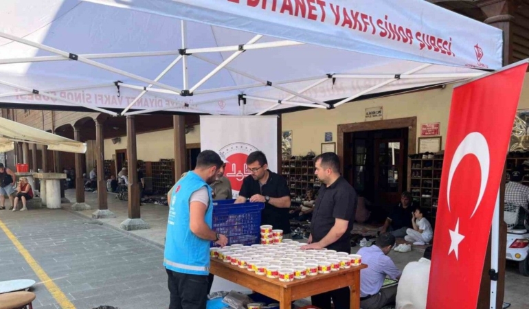 turkiye-diyanet-vakfindan-vatandasa-asure-ikrami