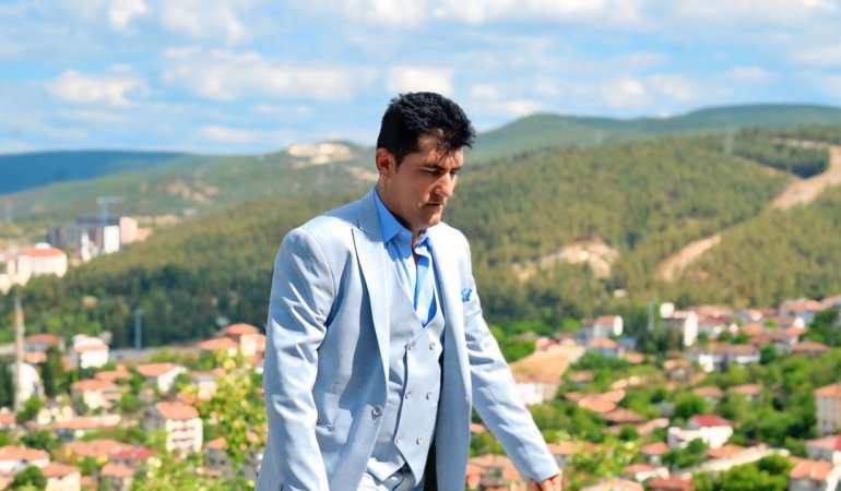 Durağanlı aşık Sinop’a türkü yazdı