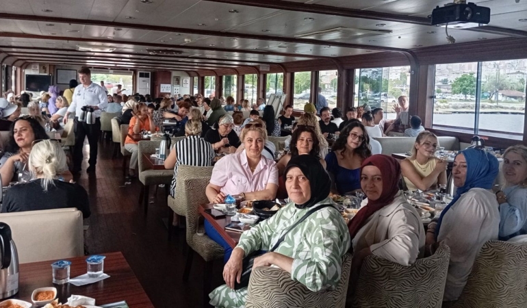 Özel çocuklara 9 yıllık emek dernekle taçlandı
