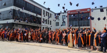Gerze MYO’da mezuniyet coşkusu