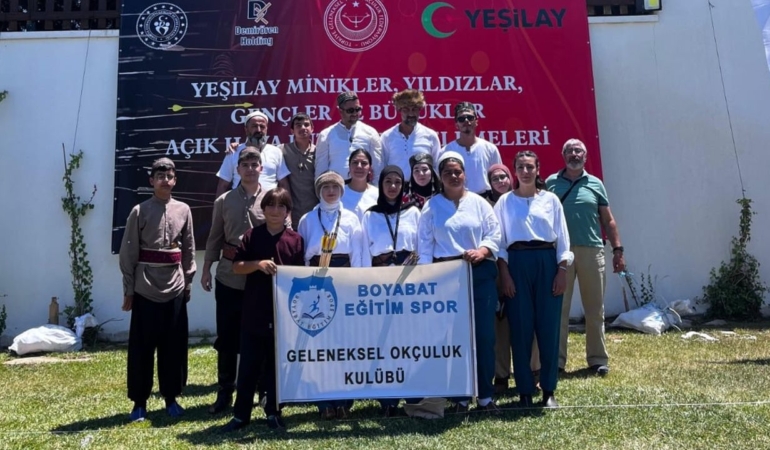 Sinoplu okçulardan Türkiye Şampiyonasına damga: 11 sporcu finalde!