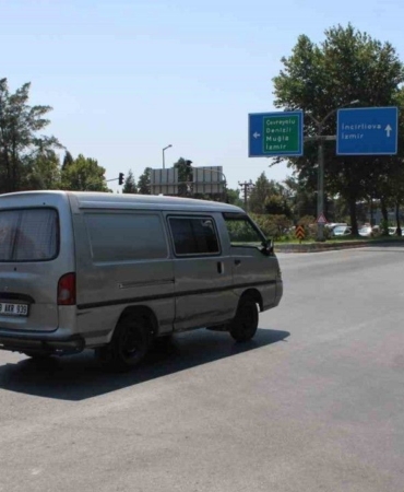 yangin-sonrasi-otobanda-arac-yogunlugu-olustu