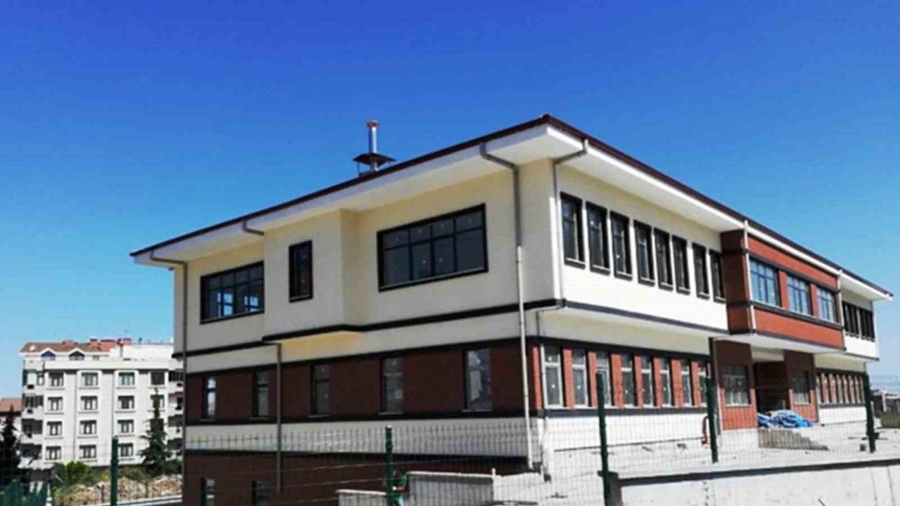 3-okulda-deprem-guclendirmesi-suruyor