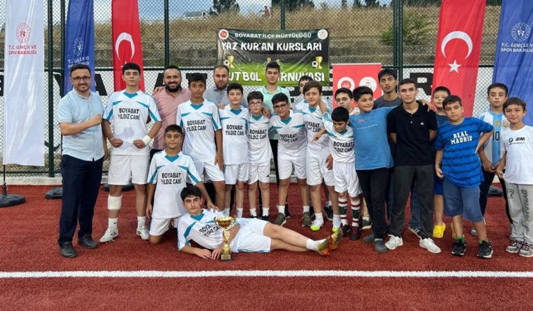 Kur’an Kursları Futbol Turnuvası’nda final heyecanı