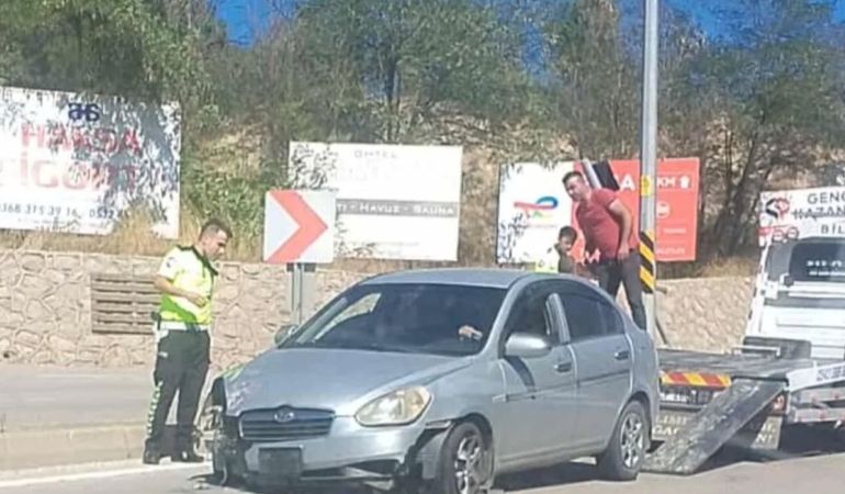 İlçede maddi hasarlı kaza