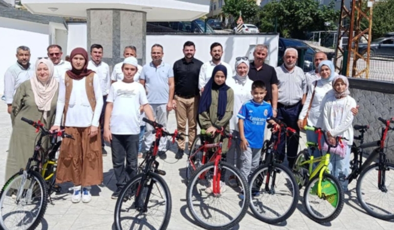 a-a-20250815-38838457-38838452-g-e-r-z-e-d-e-y-a-z-k-u-r-a-n-k-u-r-s-u-n-d-a-b-a-s-a-r-i-l-i-o-g-r-e-n-c-i-l-e-r-e-b-i-s-i-k-l-e-t-h-e-d-i-y-e-e-d-i-l-d-i